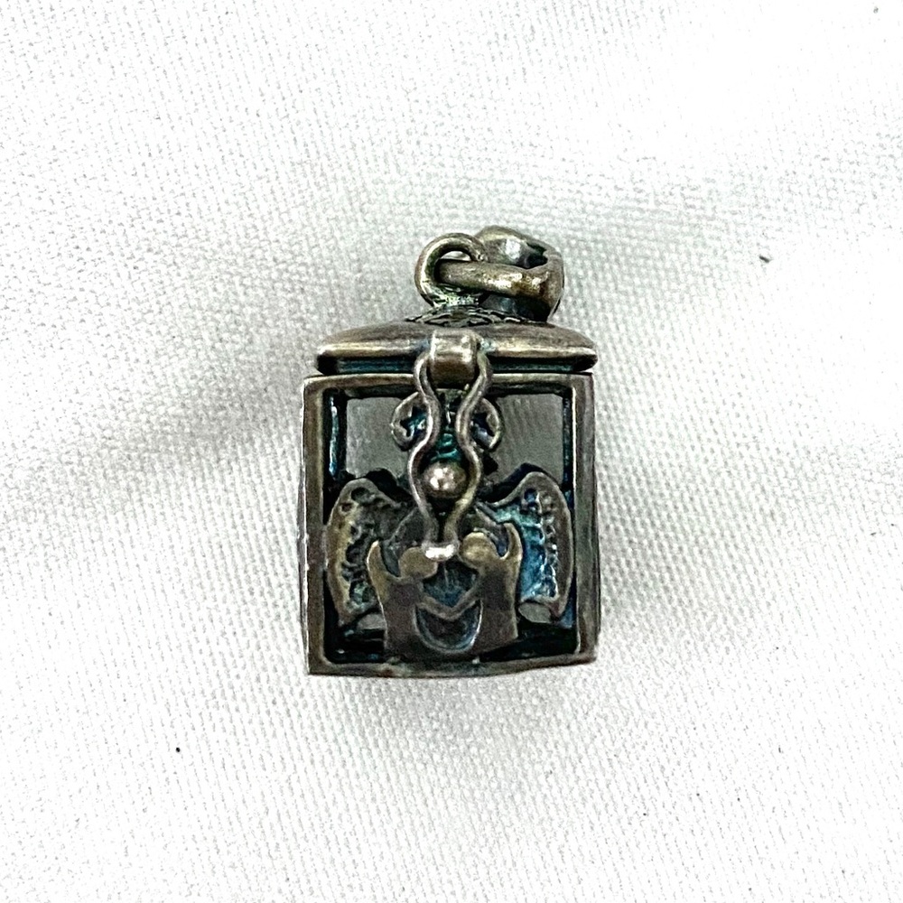 vintage sterling silver prayer box with guardian Angel and snowflake detailing